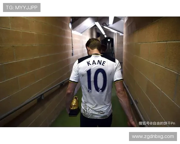 哈里·阿特是谁？其在英超的出场与位置解析